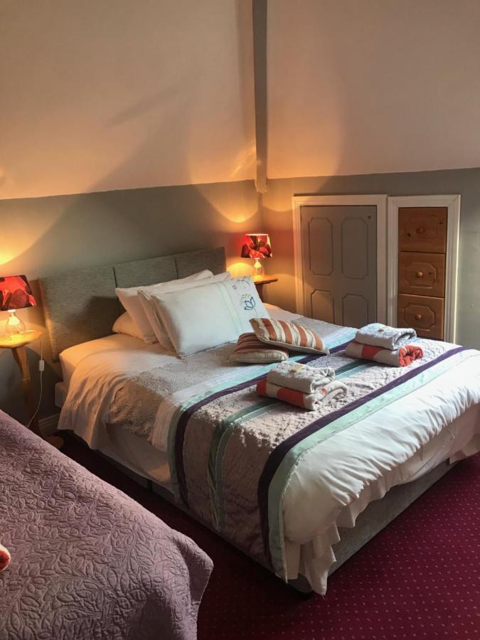 Aurora House Bed And Breakfast Атай Экстерьер фото