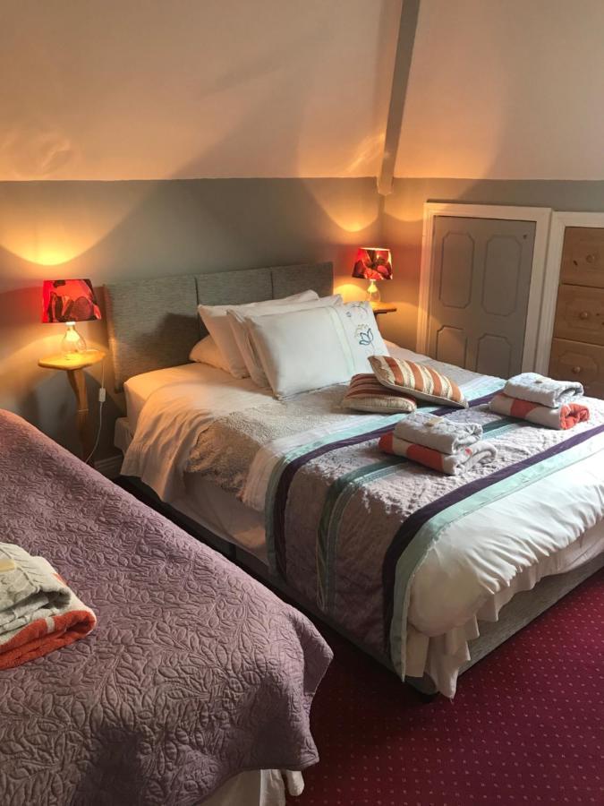 Aurora House Bed And Breakfast Атай Экстерьер фото